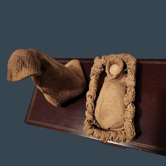 Handcrafted Clay Nativity Set Mary & Baby Jesus 4" Tall - Picture 2 of 7